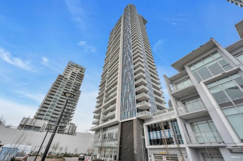 Th302-2351 Beta Avenue, Burnaby, BC - Outdoor With Facade