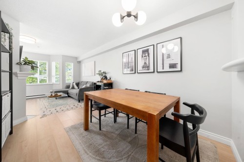 249-2565 Broadway W, Vancouver, BC - Indoor