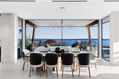 1840 Orchard Way, West Vancouver, BC - Indoor Photo Showing Dining Room