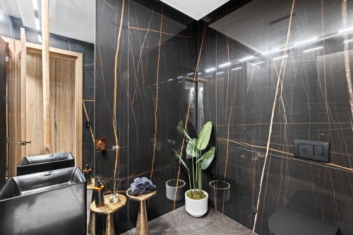 1840 Orchard Way, West Vancouver, BC - Indoor Photo Showing Bathroom