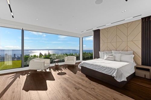1840 Orchard Way, West Vancouver, BC - Indoor Photo Showing Bedroom