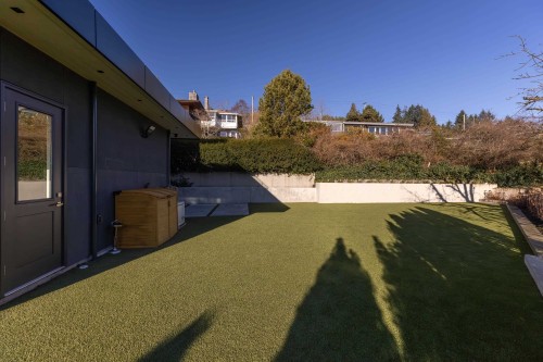 1840 Orchard Way, West Vancouver, BC - Outdoor