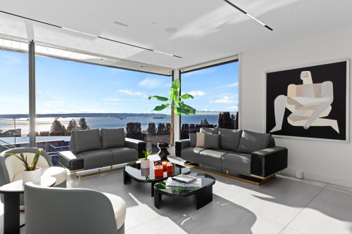 1840 Orchard Way, West Vancouver, BC - Indoor Photo Showing Living Room