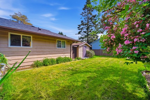11420 Daniels Road, Richmond, BC - Outdoor