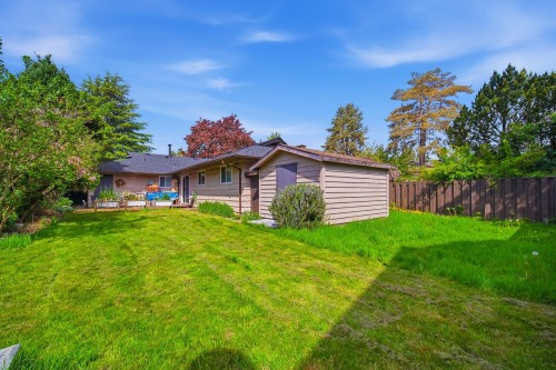 11420 Daniels Road, Richmond, BC - Outdoor