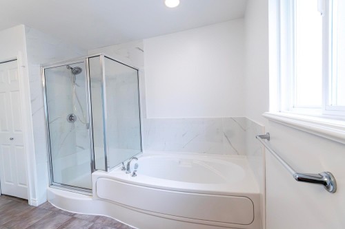 1154 Amazon Street, Port Coquitlam, BC - Indoor Photo Showing Bathroom