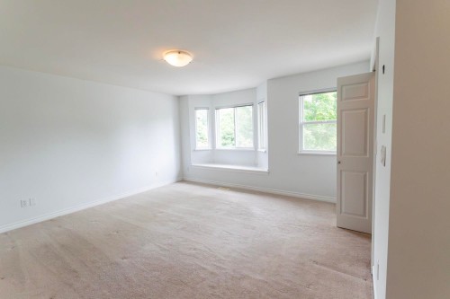 1154 Amazon Street, Port Coquitlam, BC - Indoor Photo Showing Other Room