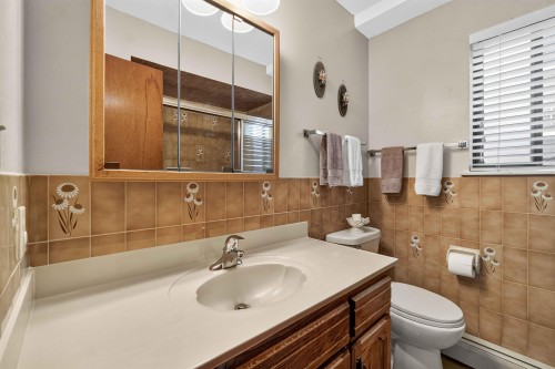2739 E 8Th Avenue, Vancouver, BC - Indoor Photo Showing Bathroom