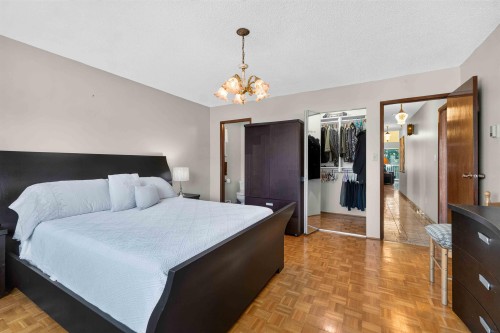2739 E 8Th Avenue, Vancouver, BC - Indoor Photo Showing Bedroom