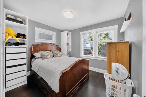 4327 12Th Avenue W, Vancouver, BC - Indoor Photo Showing Bedroom
