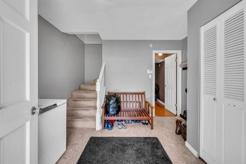 3255 Milton Avenue, North Vancouver, BC - Indoor Photo Showing Other Room