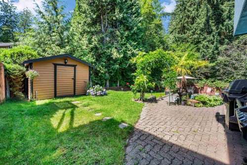 3255 Milton Avenue, North Vancouver, BC - Outdoor
