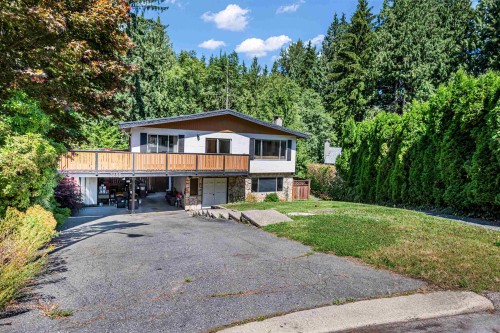 3255 Milton Avenue, North Vancouver, BC - Outdoor With Deck Patio Veranda