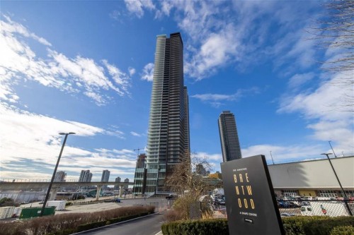 2502-4650 Brentwood Boulevard  Burnaby, BC V5C 0M3
