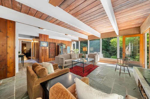 6222 St. Georges Avenue, West Vancouver, BC - 