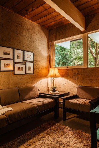 6222 St. Georges Avenue, West Vancouver, BC - Indoor