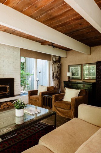 6222 St. Georges Avenue, West Vancouver, BC - Indoor With Fireplace