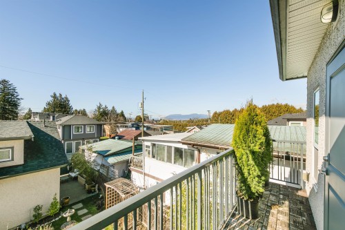 5887 Battison Street, Vancouver, BC - Outdoor With Exterior