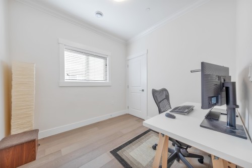 5887 Battison Street, Vancouver, BC - Indoor Photo Showing Office