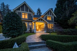 6076 Angus Drive  Vancouver, BC V6M 3P1