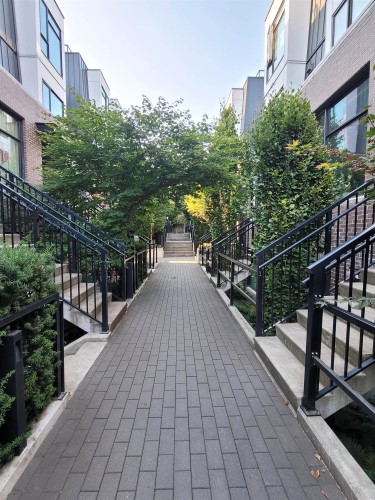 7585 Yukon Street, Vancouver, BC - Outdoor With Exterior