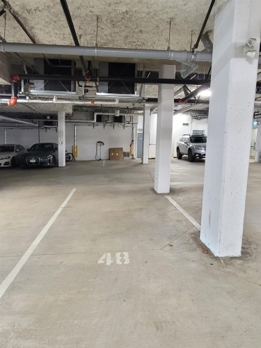 7585 Yukon Street, Vancouver, BC - Indoor Photo Showing Garage