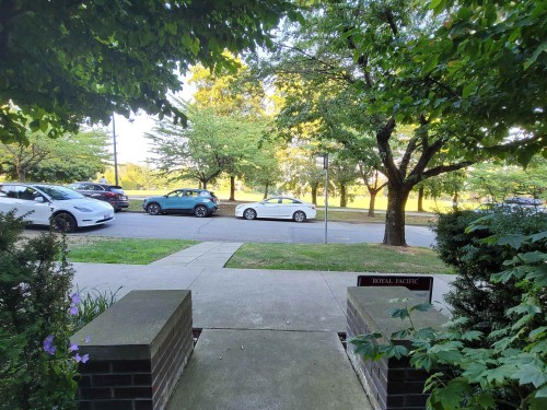 7585 Yukon Street, Vancouver, BC - Outdoor