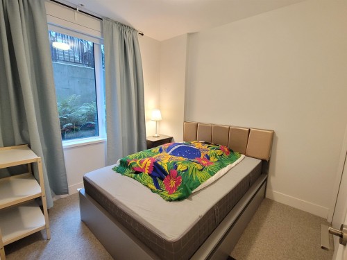 7585 Yukon Street, Vancouver, BC - Indoor Photo Showing Bedroom
