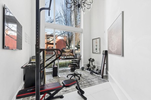 1106 Hornby Street, Vancouver, BC - Indoor