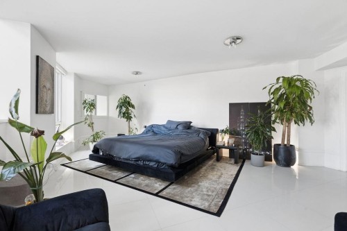 1106 Hornby Street, Vancouver, BC - Indoor Photo Showing Bedroom