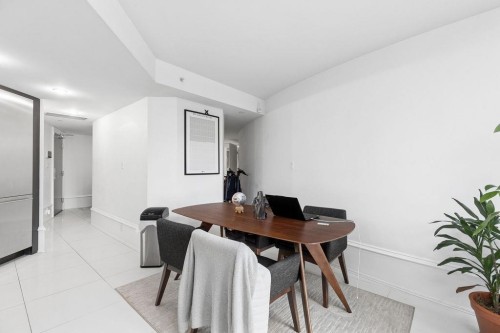 1106 Hornby Street, Vancouver, BC - Indoor
