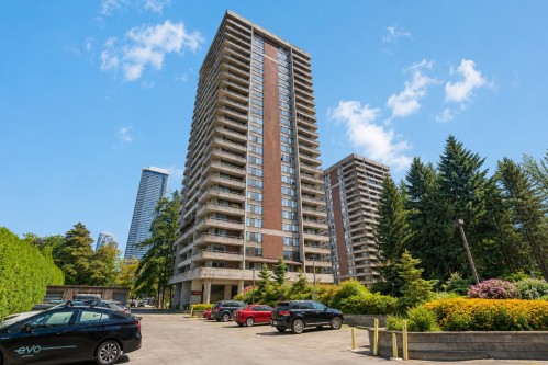 1701-3755 Bartlett Court  Burnaby, BC V3J 7G7