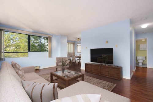 702-1026 Queens Avenue  New Westminster, BC V3M 6B2