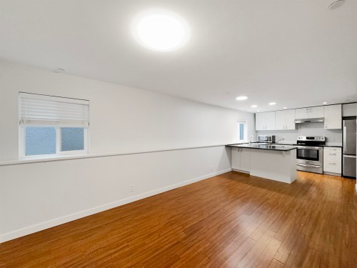 3440 26Th Avenue W, Vancouver, BC - Indoor Photo Showing Kitchen