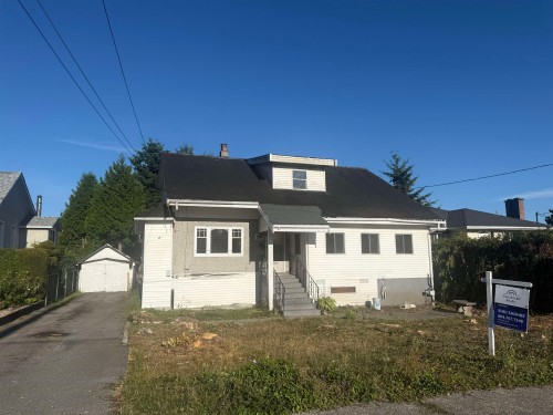 220 Devoy Street  New Westminster, BC V3L 4E7