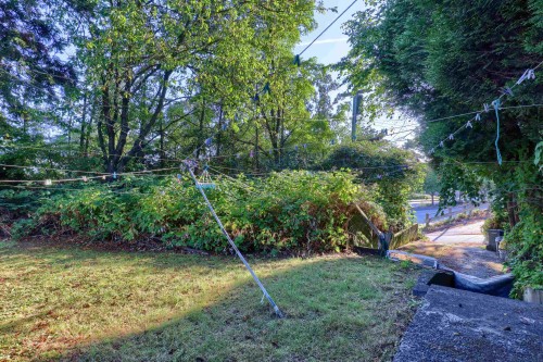 8287 Victoria Drive, Vancouver, BC - Outdoor