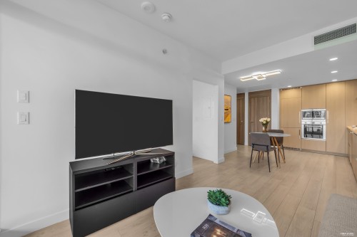 501-4880 Lougheed Highway, Burnaby, BC - Indoor