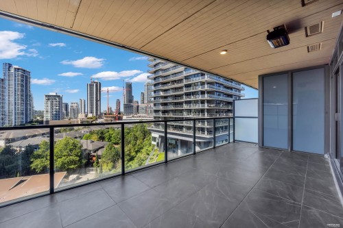 501-4880 Lougheed Highway, Burnaby, BC - Outdoor With Balcony With Exterior