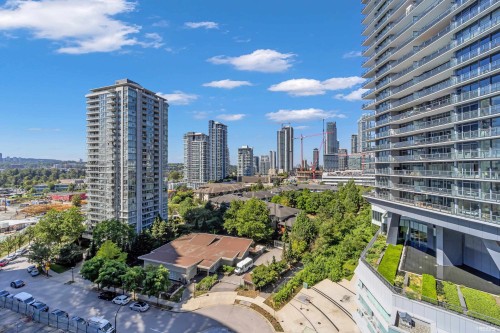 501-4880 Lougheed Highway, Burnaby, BC - Outdoor
