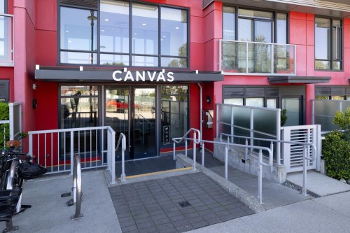 304-384 1St Avenue E, Vancouver, BC - Outdoor
