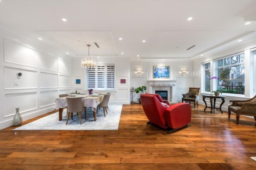 2979 31St Avenue W, Vancouver, BC - Indoor With Fireplace