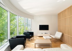 406-1661 Ontario Street Vancouver, BC V5Y 0C3