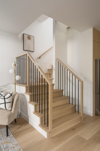 920 16Th Avenue E, Vancouver, BC - Indoor Photo Showing Other Room