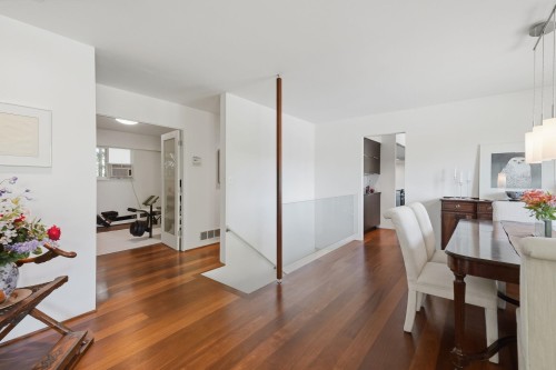 986 Pacific Drive, Delta, BC - Indoor Photo Showing Dining Room