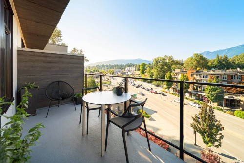 517-725 Marine Drive, North Vancouver, BC - Outdoor With View With Exterior