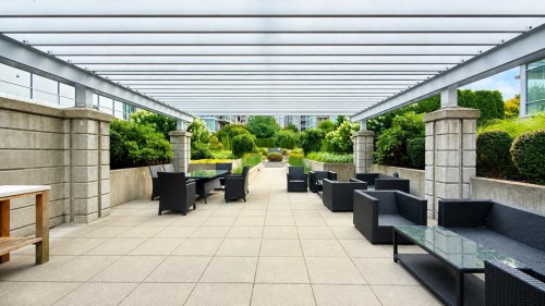 1908-2955 Atlantic Avenue, Coquitlam, BC - Outdoor With Exterior