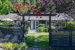 3420 Rockview Place  West Vancouver, BC V7V 3H3