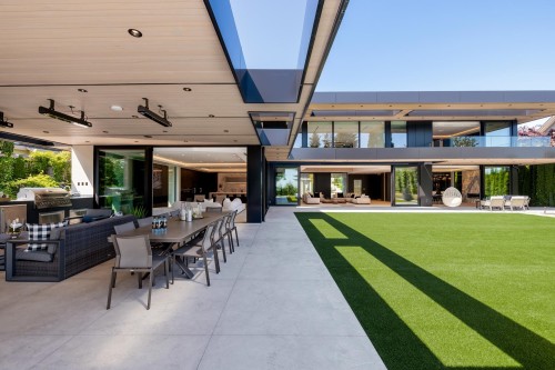 690 Knockmaroon Road, West Vancouver, BC - Outdoor
