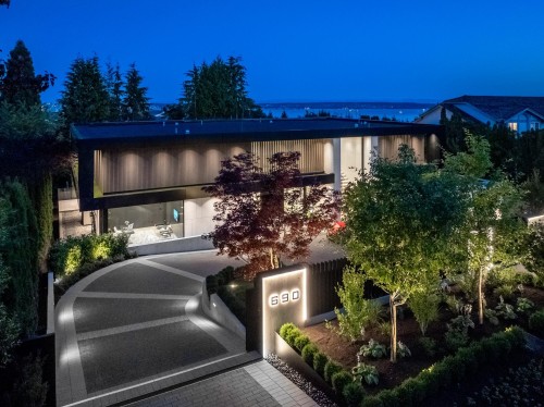 690 Knockmaroon Road, West Vancouver, BC - Outdoor