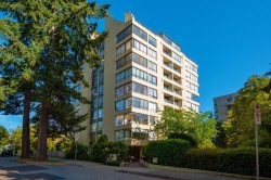 802-1412 Esquimalt Avenue  West Vancouver, BC V7T 1K7